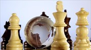 Foreign Policy: «Διαβάζοντας» τις γεωπολιτικές εξελίξεις μέσα από το σκάκι