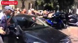 Αποδοκιμασίες και μπουκάλια με νερό κατά του Πρ. Παυλόπουλου