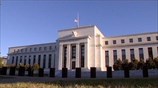 ΗΠΑ: Καμία μείωση στο πρόγραμμα αγοράς ομολόγων από τη Fed