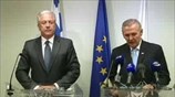Συναντήσεις Δ. Αβραμόπουλου με Ν. Αναστασιάδη, Φ. Φωτίου και Αρχιεπίσκοπο Κύπρου