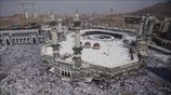 Προσευχή μουσουλμάνων στο Μεγάλο τζαμί