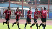 Football League: Τέσσερις ομάδες μετρούν «τρία στα τρία»