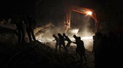 Συρία: Κατάρρευση κτηρίου από βομβαρδισμό