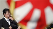 Άμπε: Η Ιαπωνία δεν θα ανεχτεί τη χρήση ισχύος για την αλλαγή του status quo