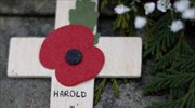 Εκατοντάδες σε κηδεία βετεράνου του Β’ Παγκοσμίου Πολέμου που πέθανε χωρίς συγγενείς