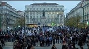 Πορτογαλία: Αστυνομικοί «έσπασαν» τον αστυνομικό κλοιό σε διαδήλωση