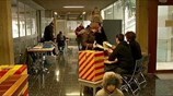 Ελβετία: Κατά της επιβολής ανώτατου πλαφόν στους μισθούς οι πολίτες