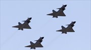 Κινεζικά πολεμικά αεροσκάφη πάνω από τη Θάλασσα της Ανατολικής Κίνας