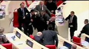 Γεωργία: Ξύλο στη Βουλή