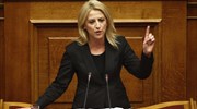 Ρ. Δούρου: Εν κρυπτώ άσκηση της εξωτερικής πολιτικής από την κυβέρνηση