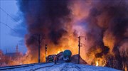 Ρωσία: Μεγάλη πυρκαγιά μετά τον εκτροχιασμό τρένου
