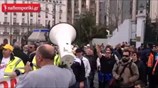 Στη Βουλή η πορεία των εργαζομένων στα λιμάνια