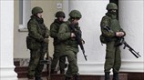 Αποχώρησαν οι ένοπλοι από τα δύο αεροδρόμια στην Κριμαία 