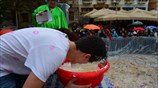 Αποκριάτικες γιαουρτομαχίες στο Ναύπλιο