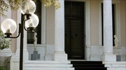Διαπραγματεύσεις με τα μάτια στην κάλπη