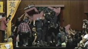 Ταϊβάν: Εισβολή διαδηλωτών στο Δικαστικό Μέγαρο