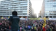 Συναυλία στο Σύνταγμα μετά το αντιφασιστικό συλλαλητήριο