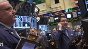 Θετική εκκίνηση για τη Wall Street