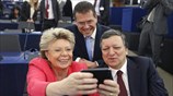 Το selfie των επιτρόπων 