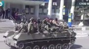 Ουκρανικά τεθωρακισμένα υπό ρωσική σημαία στο Σλαβιάσνκ