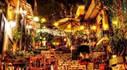 10 αγαπημένα αθηναϊκά μαγαζιά που βγάζουν... τραπεζάκια έξω