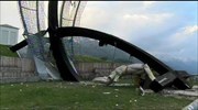 Ιταλία: Καταπλακώθηκε από τεράστιο σταυρό