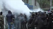 Ουκρανία: Αιματηρά επεισόδια μεταξύ φιλορώσων και διαδηλωτών στο Ντόνετσκ