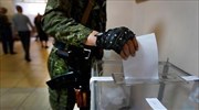 Ουκρανία: Μεγάλη προσέλευση και σφαίρες στο δημοψήφισμα σε Ντόνετσκ και Λουχάνσκ