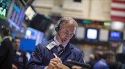 «Μακρο» - πτώση για τη Wall Street