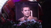 Ουκρανία: Κηδεύτηκε ο Ρώσος δημοσιογράφος και ο ηχολήπτης που σκοτώθηκαν στο Λουγκάνσκ