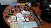 Λήστευαν με Καλάσνικοφ σούπερ μάρκετ, βενζινάδικα και άλλα καταστήματα