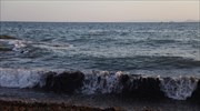 Εντοπίστηκε ένας αγνοούμενος κολυμβητής, ψάχνουν για την 60χρονη