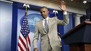 Σαρκαστικά σχόλια στο διαδίκτυο για το μπεζ κοστούμι του Ομπάμα