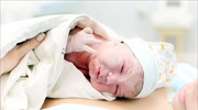 Ένα στα πέντε μωρά στην Ευρώπη γεννήθηκε από μητέρα άνω των 35 ετών το 2012