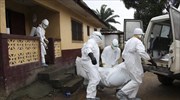 ΠΟΥ: Η Λιβερία σαρώνεται από το κύμα του Έμπολα