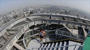 Ένας «κάθετος» αγώνας δρόμου στο πιο ψηλό κτήριο του Πεκίνου