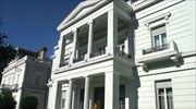 ΥΠΕΞ: Διαψεύδει τα περί εισηγήσεων πρεσβείας για το ταξίδι στο Βερολίνο