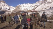 Νεπάλ: 29 οι νεκροί, 130 οι διασωθέντες από τη χιονοθύελλα