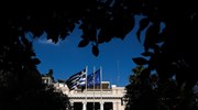 «Κουμπαράς» προαιρετικής χρήσης και πολιτική σταθερότητα οι κυβερνητικοί άξονες