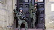 Δεκάδες πυροβολισμοί μέσα στη Βουλή του Καναδά - Νεκροί ένας εκ των δραστών και ένας στρατιώτης
