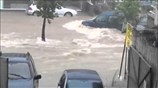 Eικόνες καταστροφής από την κακοκαιρία στο Περιστέρι