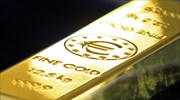 Πιέσεις σε αργό και χρυσό από τη νέα άνοδο του δολαρίου