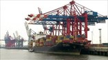 Ελλάδα: Διευρύνεται το εμπορικό έλλειμμα, αντίθετη πορεία από την Ευρωζώνη