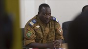 Μπουρκίνα Φάσο: Ο αντισυνταγματάρχης Ζιντά μεταβατικός πρωθυπουργός
