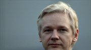 Δεν εξέπεσε το ένταλμα για τον Ασάνζ των WikiLeaks στη Σουηδία