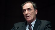 «Κακοστημένες διαρροές» για τις επαφές στο Λονδίνο καταγγέλλει ο Γ. Σταθάκης