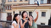 Ν. Κορέα: Πρόστιμα για… «selfies»