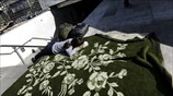 Παραμένουν στο Σύνταγμα οι Σύροι πρόσφυγες
