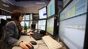 Σε κλοιό πιέσεων οι τιμές των ομολόγων