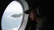 Αεροσκάφος AirAsia: Εντοπίστηκαν 40 σοροί στη θάλασσα